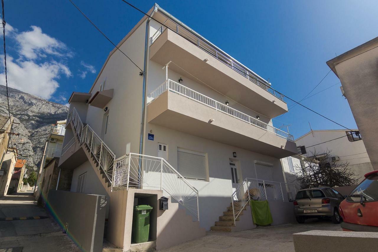 Apartment And Room Hoselito Makarska Exterior photo